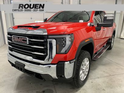 Used 2024 GMC Sierra 2500 SLT w/ SLT Convenience Package
