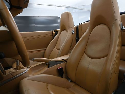 Used 2006 Porsche 911 Carrera S image 5