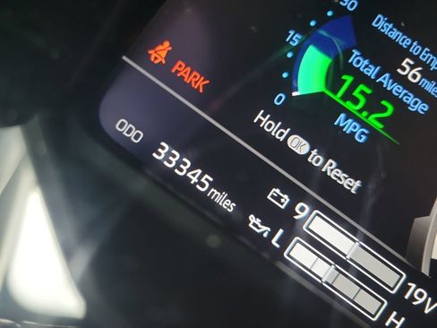 Used 2023 Toyota Tundra Platinum AWD/4WD image 34