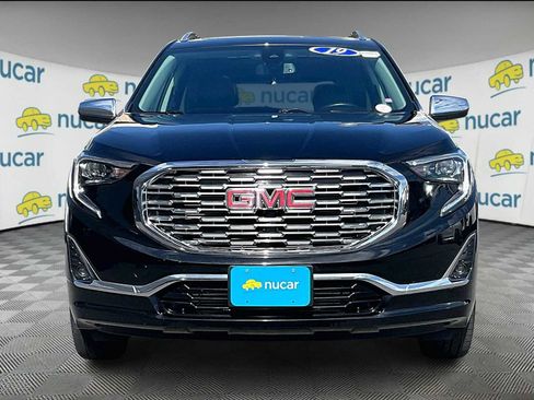 Used 2019 GMC Terrain Denali w/ Driver Alert Package II image 2