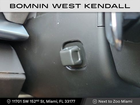 Used 2026 Chevrolet Corvette Z06 image 23