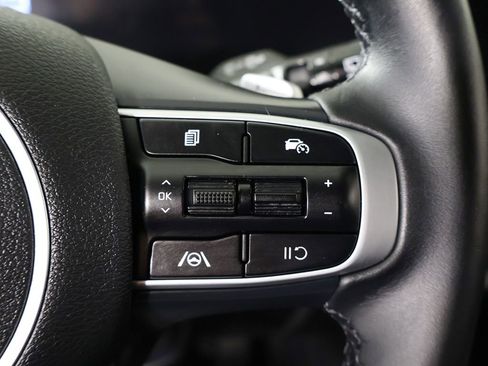 Used 2023 Kia Sportage EX AWD/4WD image 40