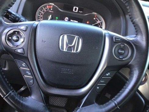 Used 2018 Honda Pilot EX-L image 8