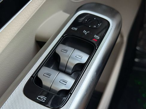 New 2026 Mercedes-Benz GLC 300 GLC 300 image 22