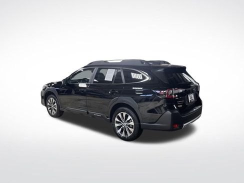 Certified 2025 Subaru Outback Limited image 4