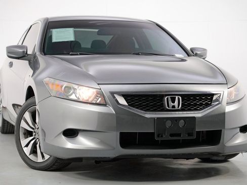Used 2009 Honda Accord EX-L image 2