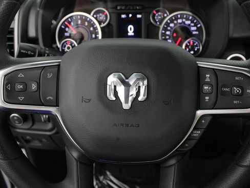 New 2026 RAM 1500 Express AWD/4WD image 12