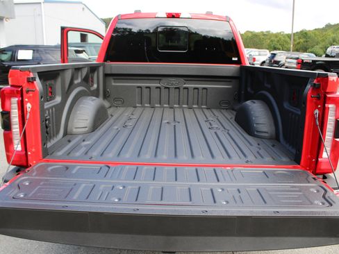 New 2026 Ford F250 Lariat w/ Chrome Package AWD/4WD image 16
