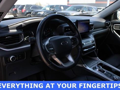 Used 2023 Ford Explorer XLT w/ Equipment Group 202A image 2