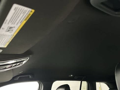 Used 2024 Jeep Grand Cherokee Altitude RWD image 27
