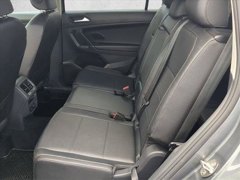 Used 2020 Volkswagen Tiguan S FWD image 17