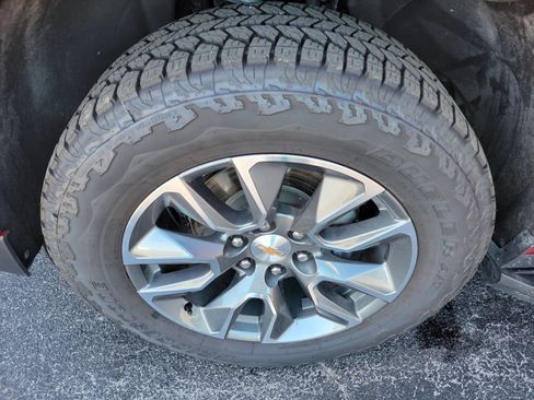 Certified 2024 Chevrolet Tahoe Premier w/ Premium Package 2 RWD image 42