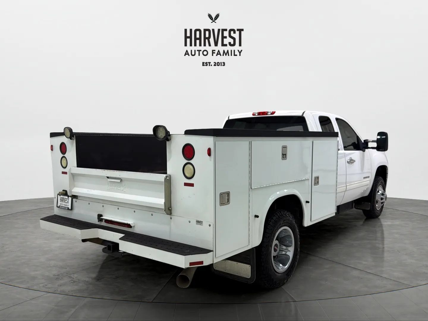 Used 2013 GMC Sierra 3500 SLE w/ SLE Preferred Package AWD/4WD image 6