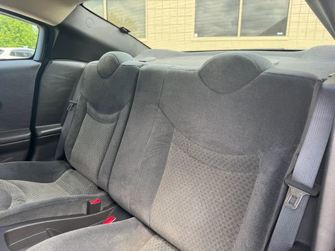 Used 2004 Saturn ION Level 3 w/ Travel Pkg FWD image 37