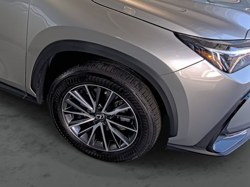 Used 2025 Lexus NX 350 AWD w/ Accessory Package (2T) image 16