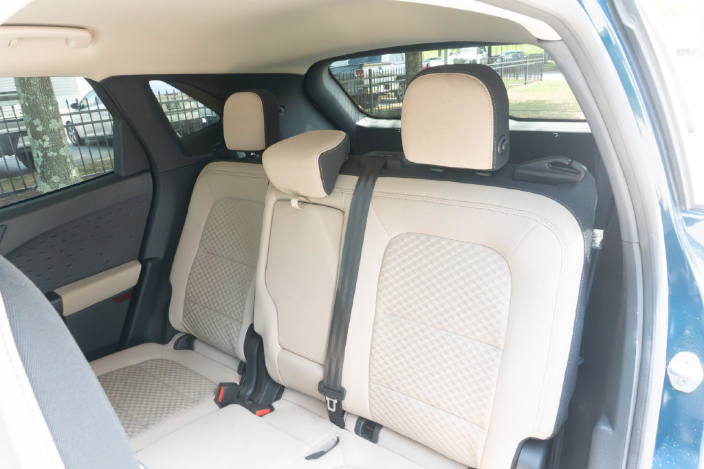 Used 2020 Ford Escape SE FWD image 15