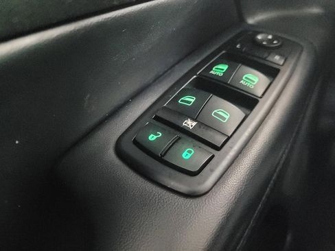 Used 2015 Jeep Grand Cherokee Laredo w/ Quick Order Package 23E image 27