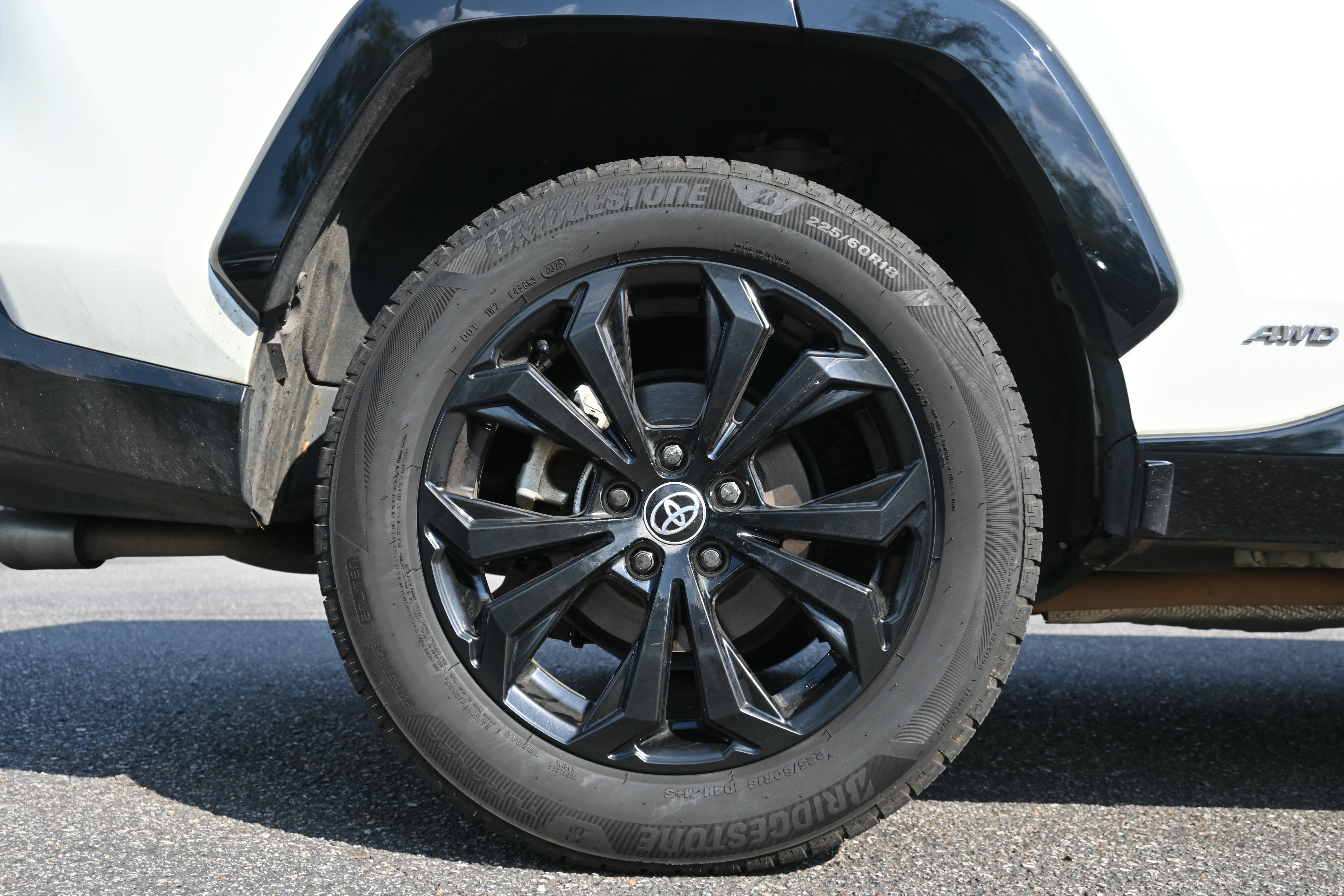 Used 2022 Toyota RAV4 XSE AWD/4WD image 13