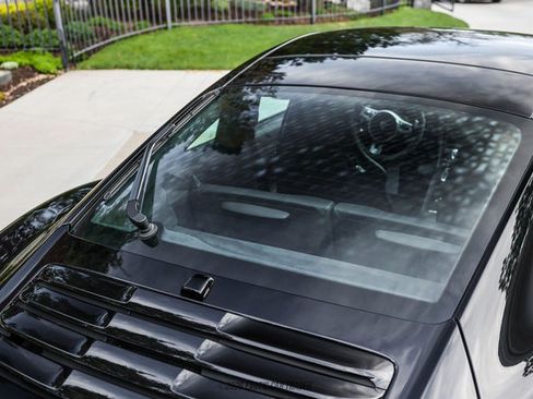 Used 2014 Porsche 911 Turbo S image 74