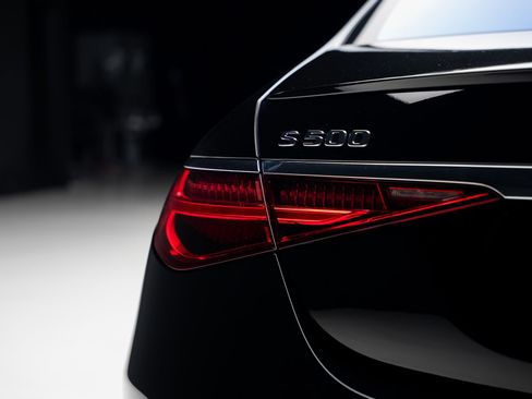 Used 2023 Mercedes-Benz S 500 4MATIC image 27