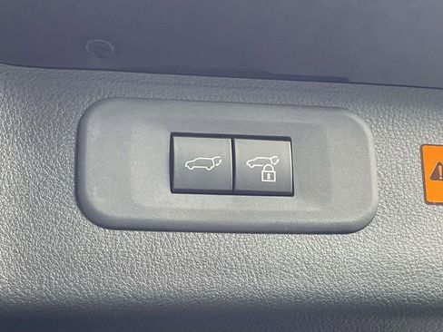 Used 2025 Lexus TX 500h AWD image 11