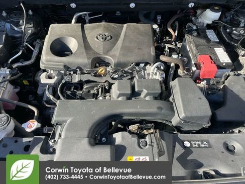 Used 2023 Toyota RAV4 XLE Premium image 14