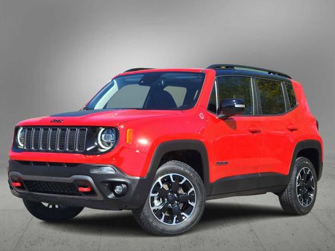 Used 2023 Jeep Renegade Trailhawk w/ Sun/Sound Group image 1