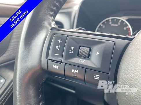 Used 2021 Nissan Rogue S image 25