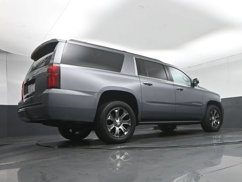 Used 2020 Chevrolet Suburban LT AWD/4WD image 71