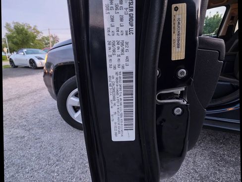 Used 2014 Jeep Compass Sport w/ Power Value Group FWD image 24