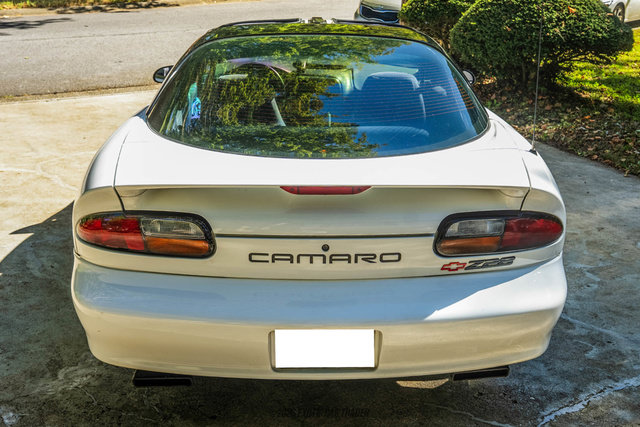 Used 1998 Chevrolet Camaro Z28 w/ Preferred Equipment Group 2 RWD image 6