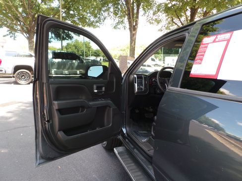 Used 2018 Chevrolet Silverado 1500 LT w/ All Star Edition RWD image 26