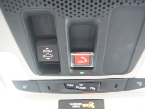 Used 2023 Honda Accord EX image 27