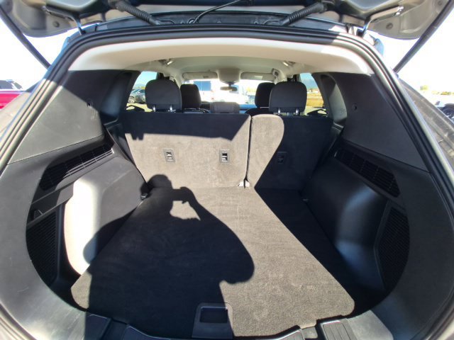 Used 2025 Ford Escape Active AWD/4WD image 12