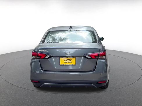 Used 2025 Nissan Versa SV FWD image 15
