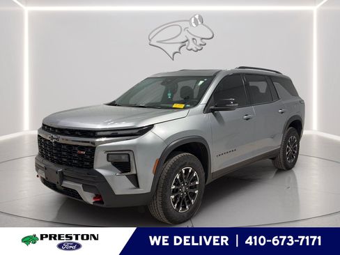 Used 2025 Chevrolet Traverse Z71 AWD/4WD image 1