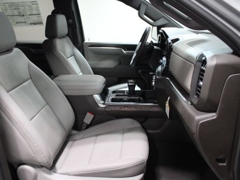 New 2026 GMC Sierra 1500 SLT w/ SLT Premium Plus Package AWD/4WD image 27