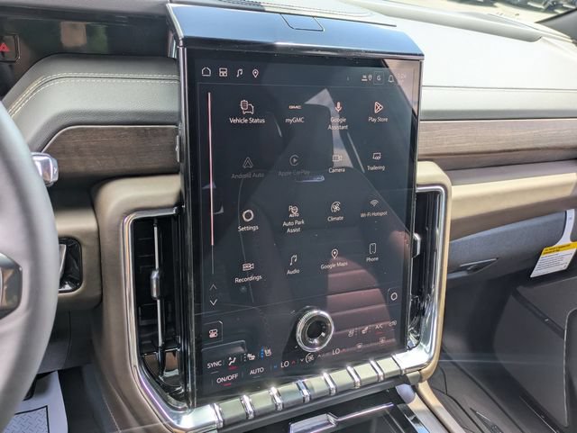 New 2026 GMC Yukon XL Denali Ultimate w/ LPO, Floor Liner Package AWD/4WD image 18