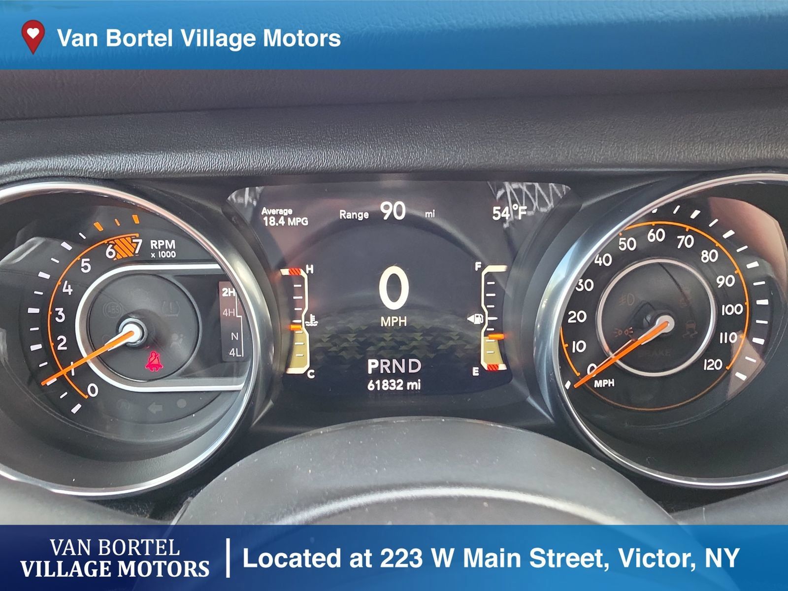 Used 2021 Jeep Wrangler Unlimited Sahara w/ Uconnect 4C Nav & Sound Group AWD/4WD image 12