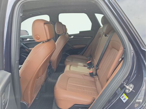 Used 2020 Audi Q5 Prestige AWD/4WD image 11