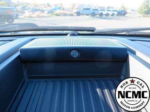 Used 2022 Ford F250 Platinum w/ Tremor Off-Road Package image 36