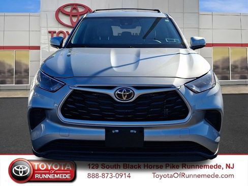 Used 2023 Toyota Highlander L FWD image 22