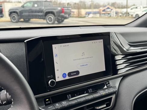 Certified 2025 Toyota Camry SE AWD/4WD image 26