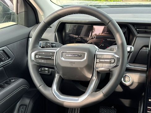 New 2026 GMC Terrain Denali w/ LPO, Black Badging Package image 24