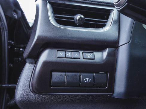 Used 2023 Lexus UX 250h 250h Premium image 30