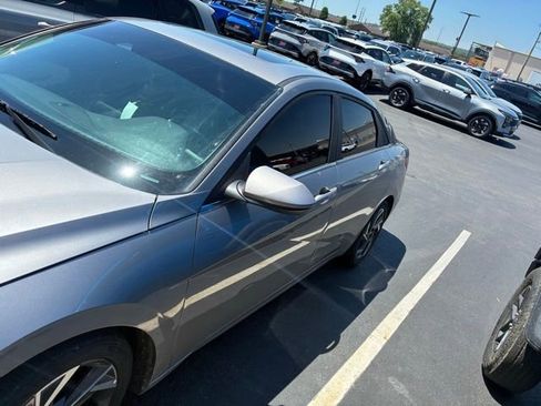 Used 2024 Hyundai Elantra SEL w/ Convenience Package FWD image 10