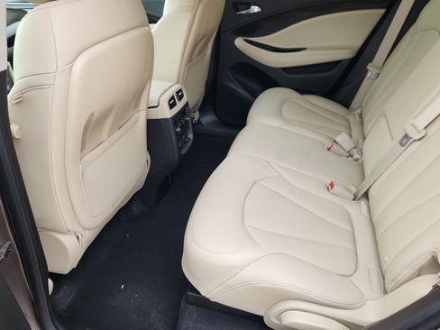 Used 2019 Buick Envision Premium w/ Driver Confidence Package image 9