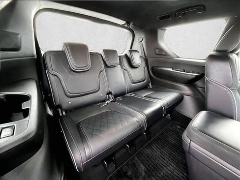 Used 2025 INFINITI QX80 Autograph image 30