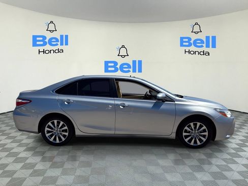 Used 2015 Toyota Camry XLE FWD image 5