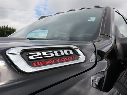 Used 2025 RAM 2500 Laramie w/ Towing Technology Group image 9